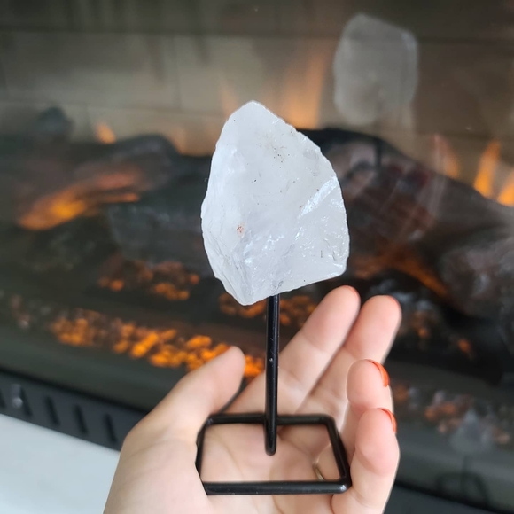 Raw Clear Quartz Crystal on a stand - Picture 2 of 4